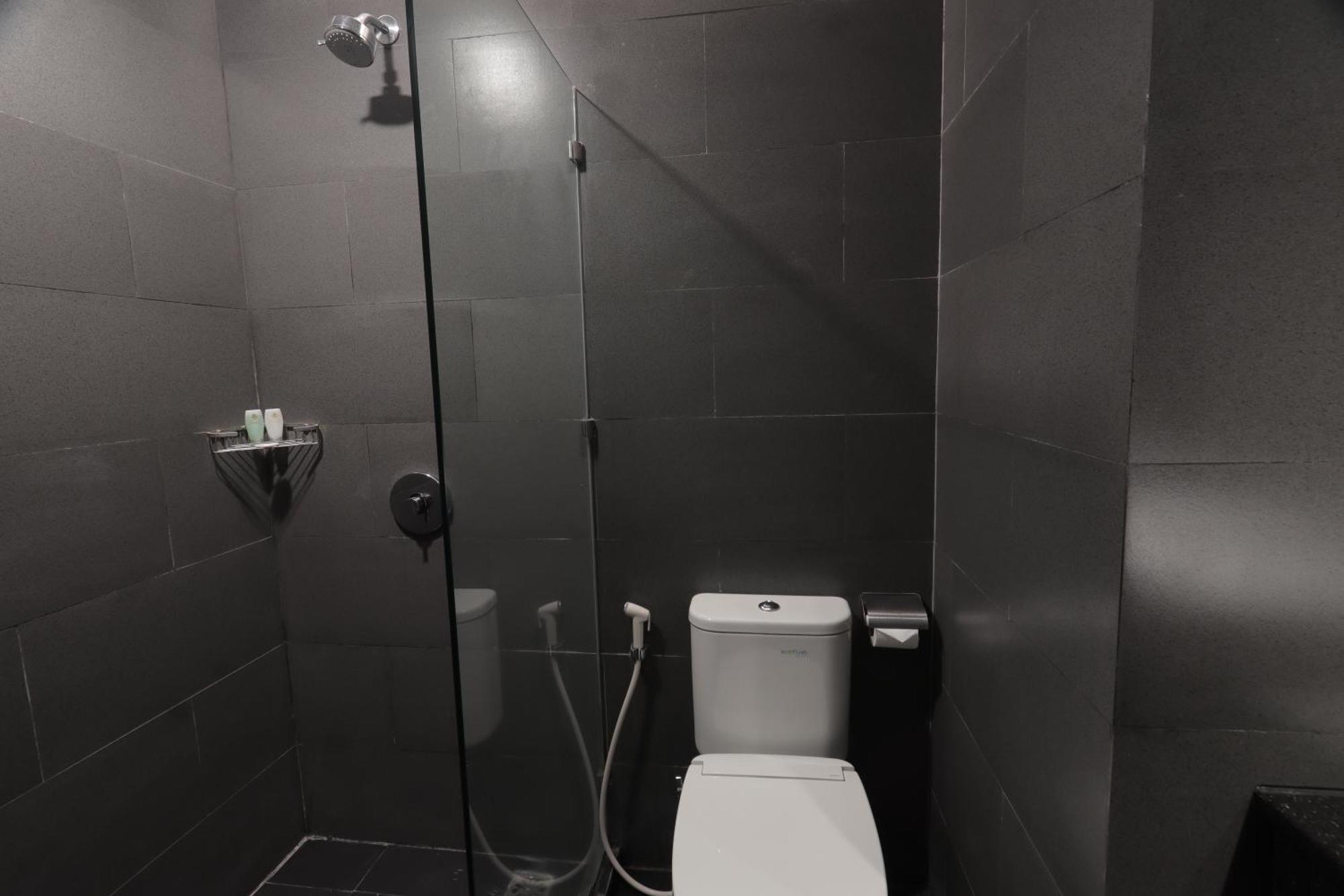 Golden Tulip Essential Makassar
