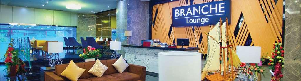Golden Tulip Essential Makassar